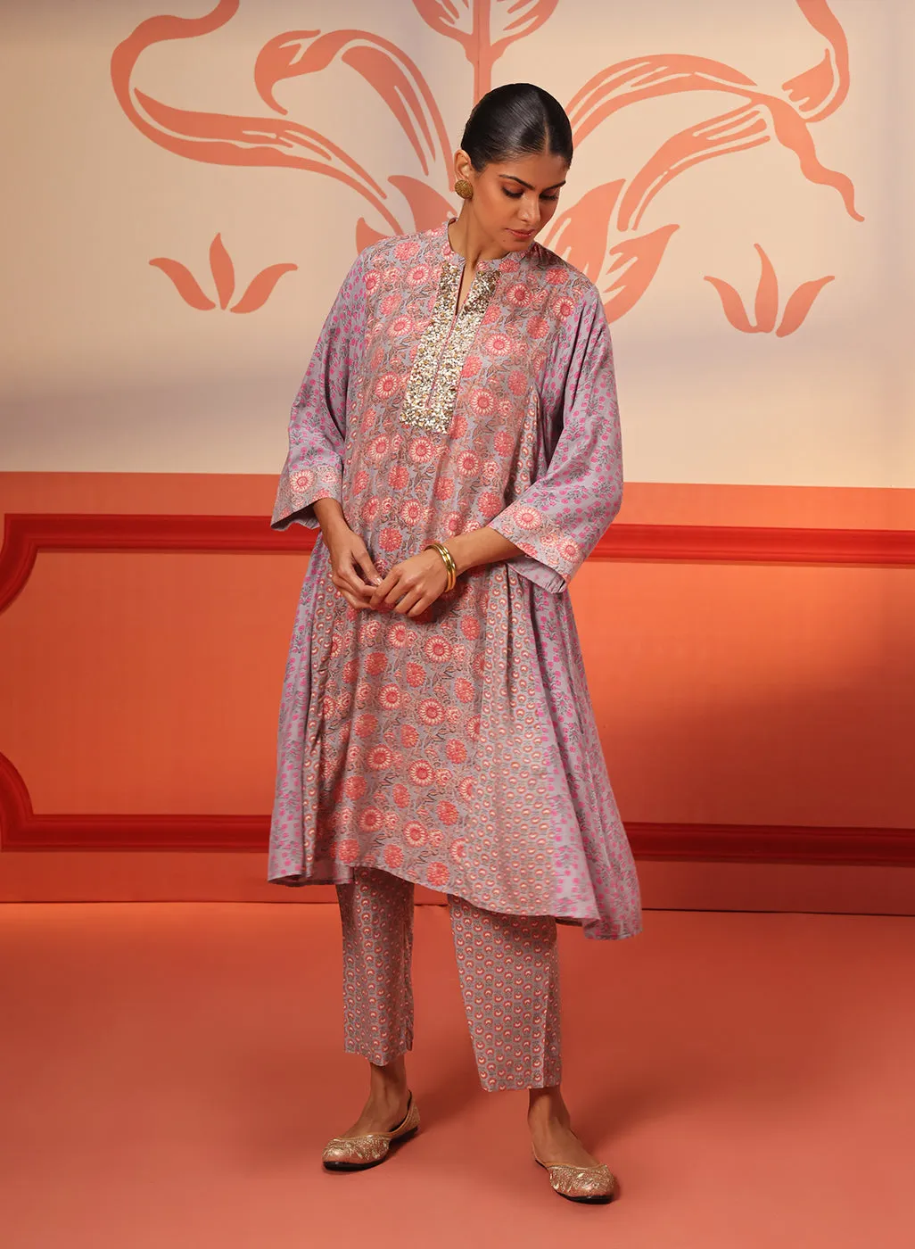 Zahra Silver Grey Printed Kurta Set for Women